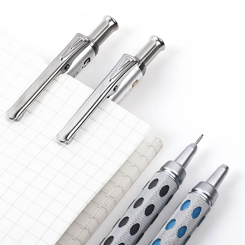 ぺんてる製、グラフギア1000、重心が低く、伸縮式の保護管が - Pentel Pen Energel のレビューと価格